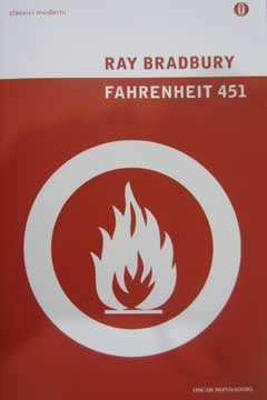 Fahrenheit 451 di Ray Bradbury